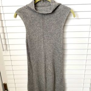 Halogen Sleeveless Turtleneck Tunic